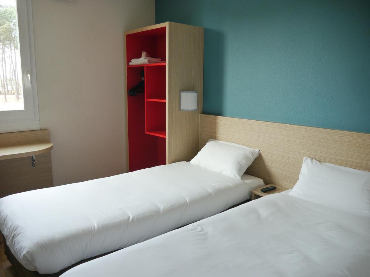 Kyriad Direct Mont De Marsan - St Avit Saint-Avit  Bagian luar foto