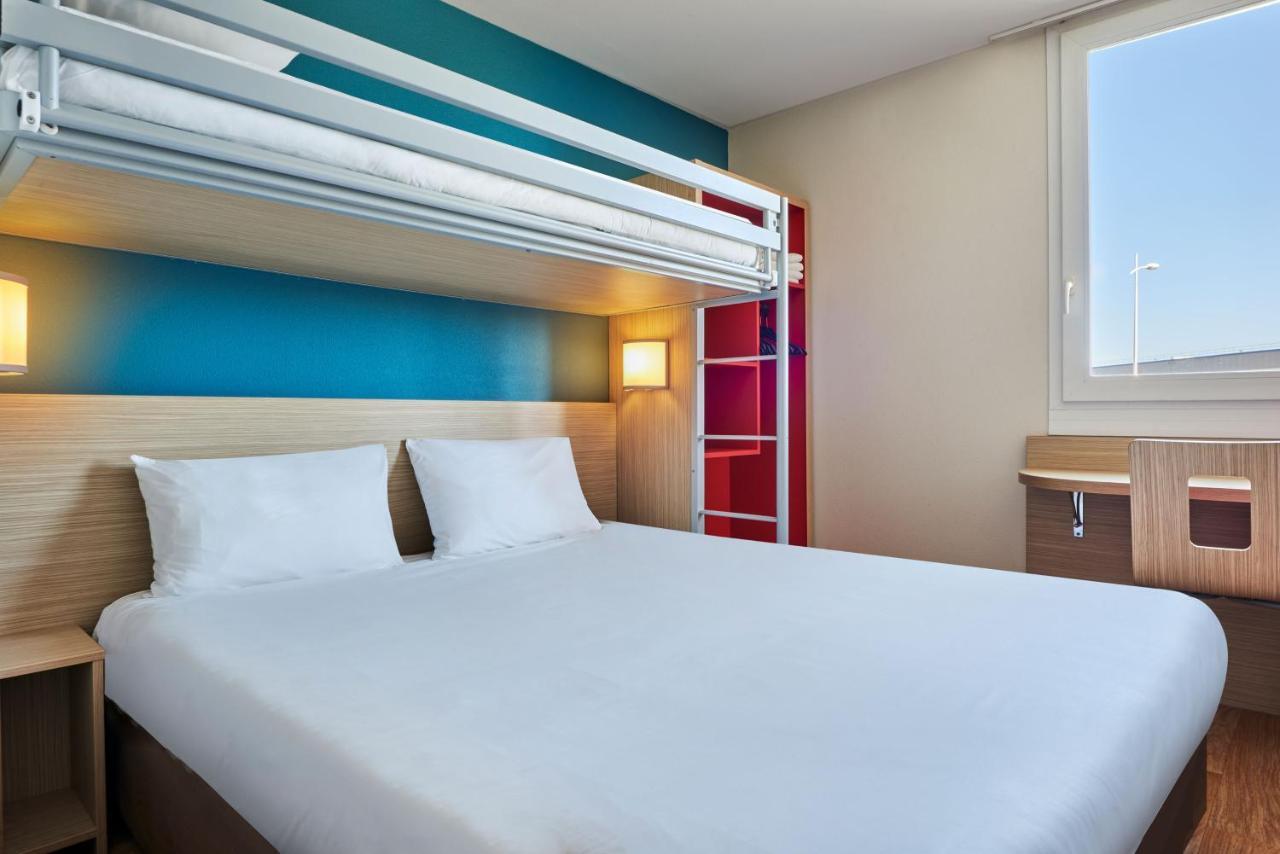 Kyriad Direct Mont De Marsan - St Avit Saint-Avit  Bagian luar foto