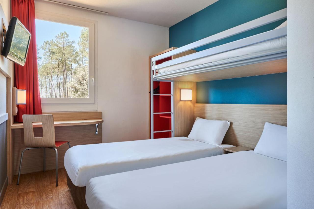 Kyriad Direct Mont De Marsan - St Avit Saint-Avit  Bagian luar foto