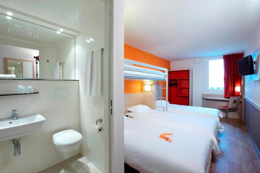 Kyriad Direct Mont De Marsan - St Avit Saint-Avit  Bagian luar foto